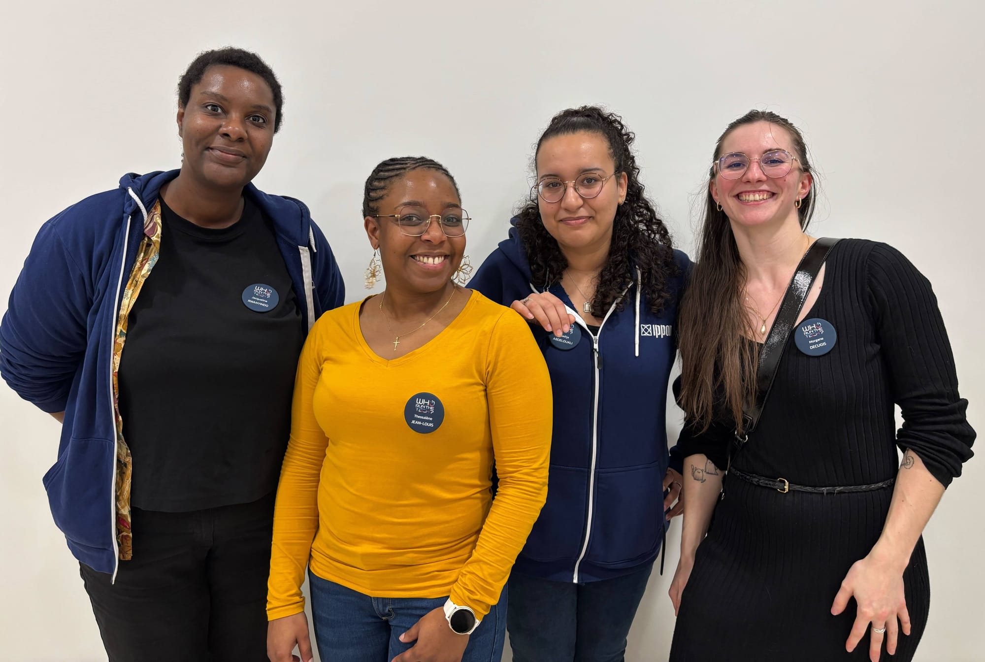 Photo de groupe des consultantes Ippon à Who Run The Tech 2024 : J. Rwanyindo, T. Jean-Louis, K. Abdelouali et M. Decugis